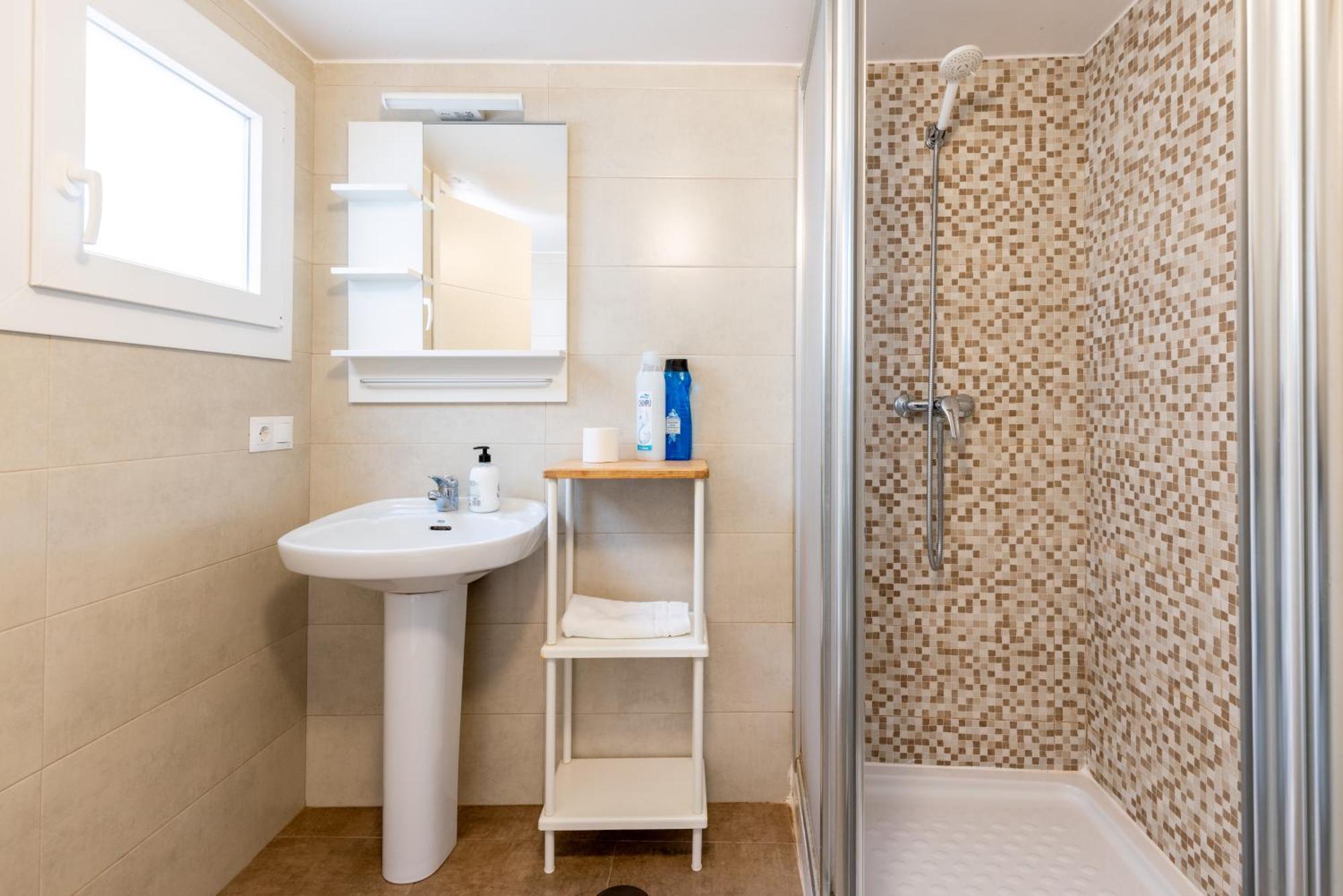 Sn Parking Incluido 4Bd 2Bth Excelente Ubicacion Apartman Sevilla Kültér fotó